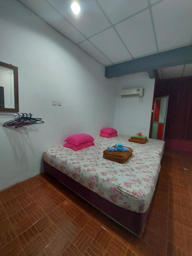 Nabil Nabila Motel Kuah Extérieur photo